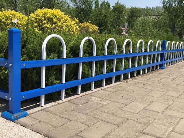 草坪護(hù)欄 C32