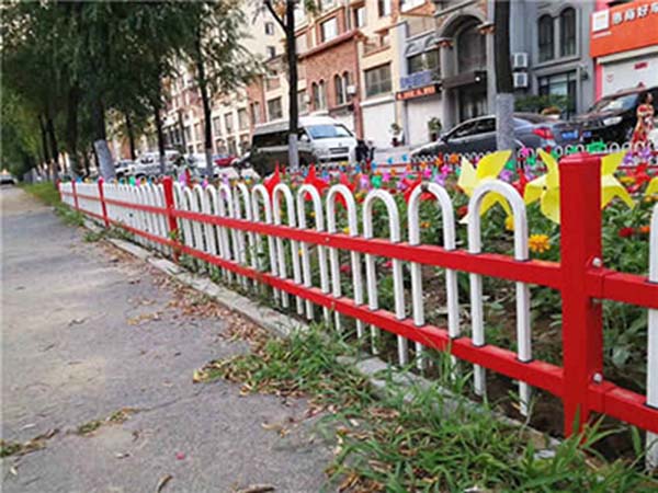 草坪護(hù)欄 C35