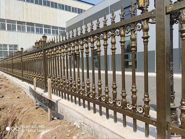 鑄鐵護(hù)欄 Z25