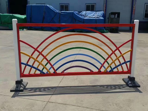 異型定制護(hù)欄08