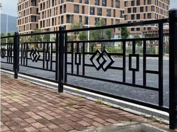 異型路邊護(hù)欄022