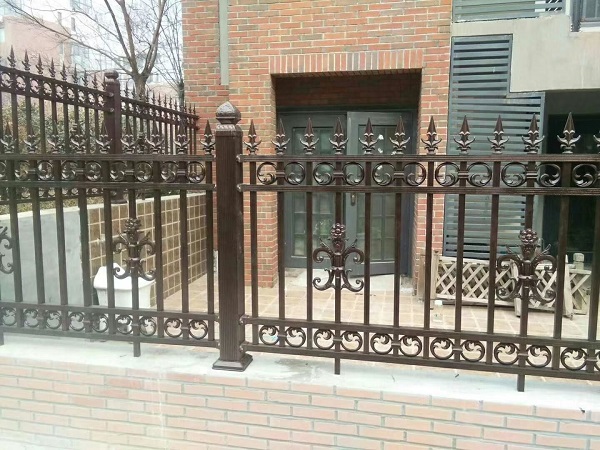 鑄鐵護(hù)欄 Z17