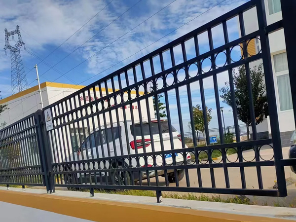 鋼管欄桿 (焊接圍欄)W13