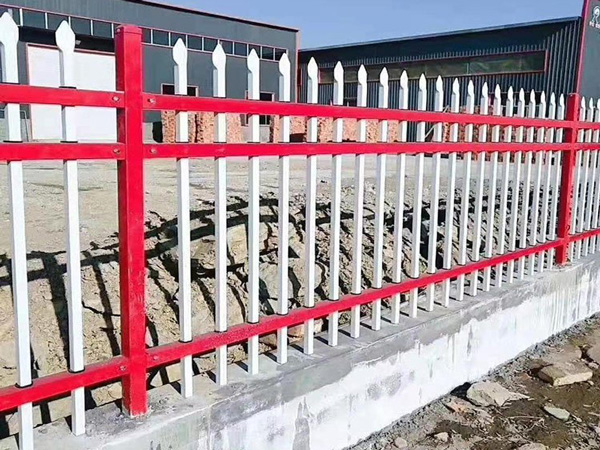 圍墻護欄 (紅色欄桿)W17